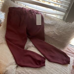 Rose Mauve Lululemon On The Fly Joggers